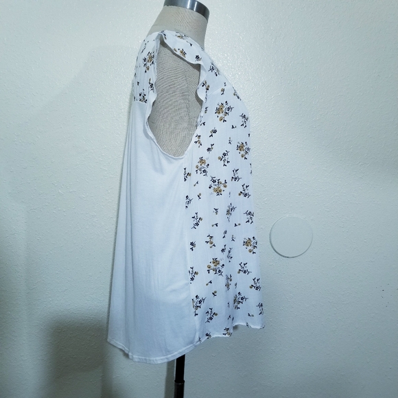 Floral print top - Picture 4 of 10